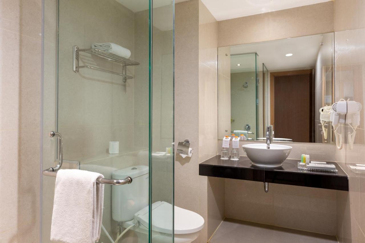 Swiss-Belinn Gajah Mada Medan Exterior photo