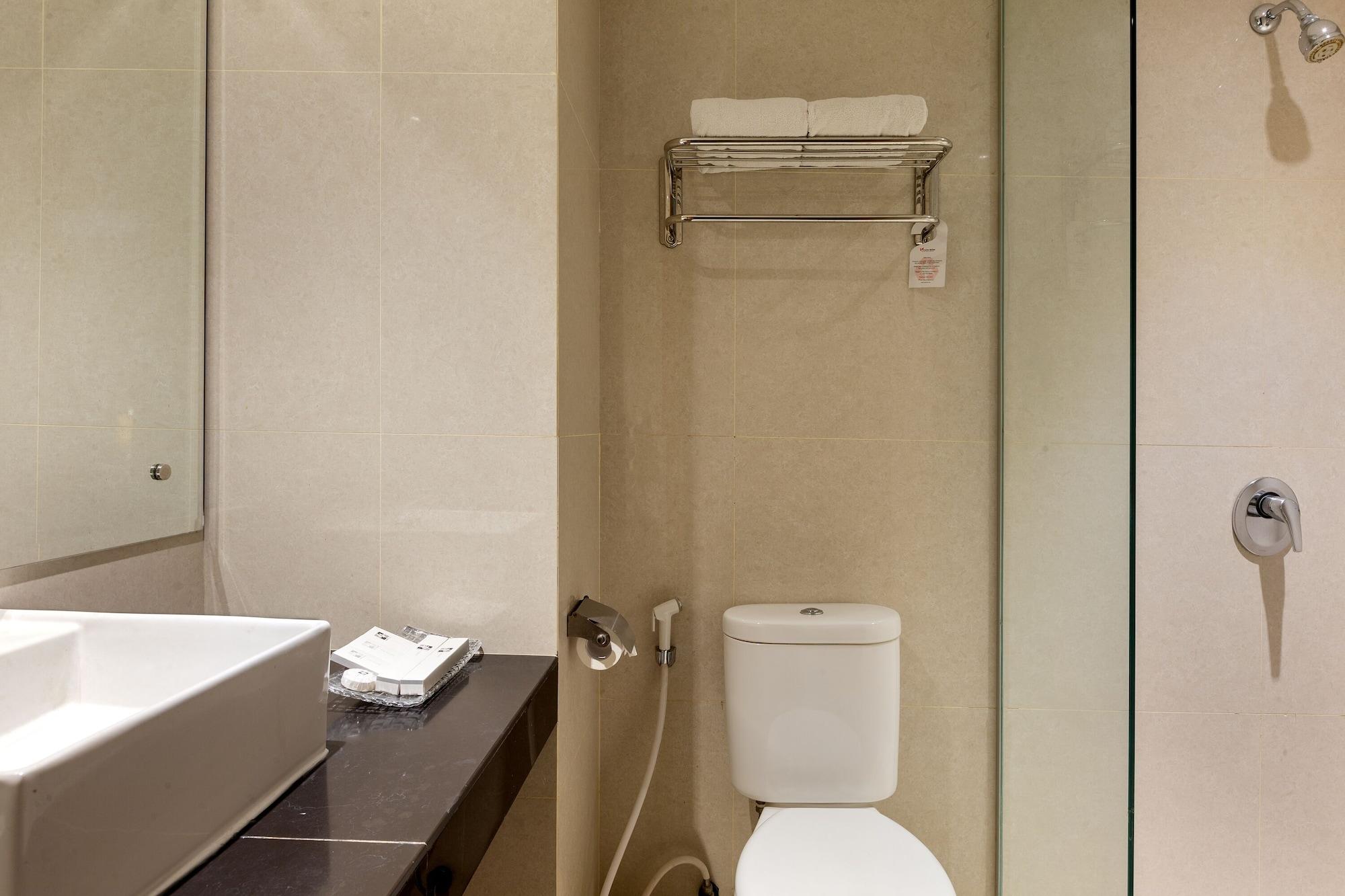 Swiss-Belinn Gajah Mada Medan Exterior photo