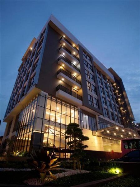 Swiss-Belinn Gajah Mada Medan Exterior photo