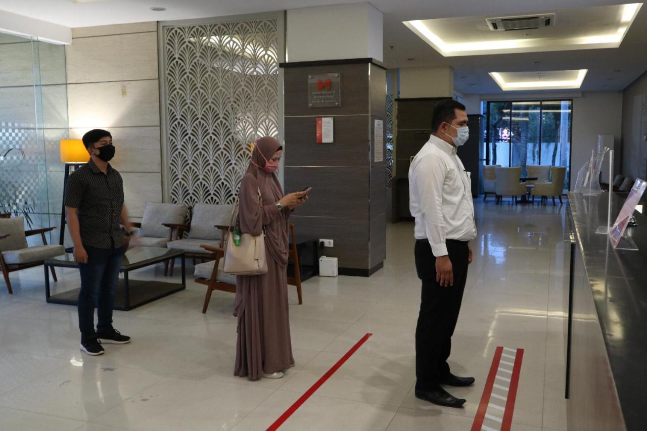 Swiss-Belinn Gajah Mada Medan Exterior photo